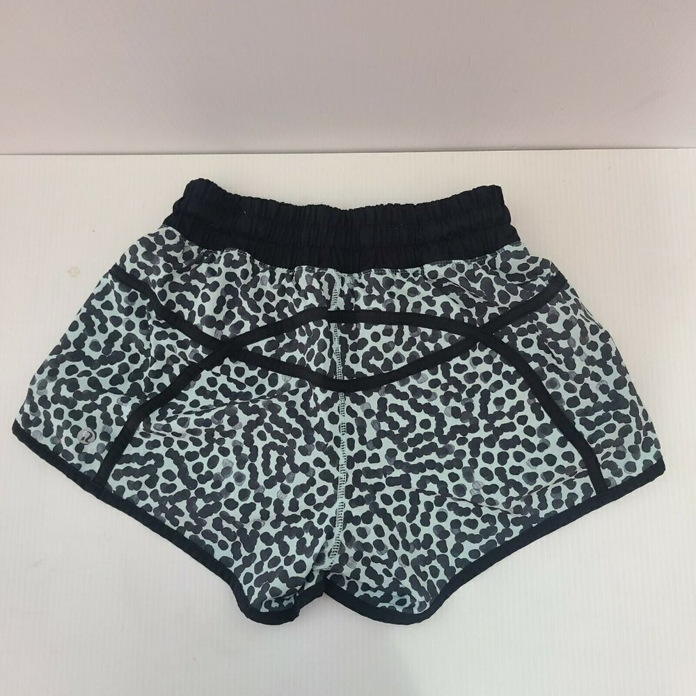 Lululemon Run Speed Up Shorts green Black Multi Spots Lined Size 4 - Picture 3 of 5